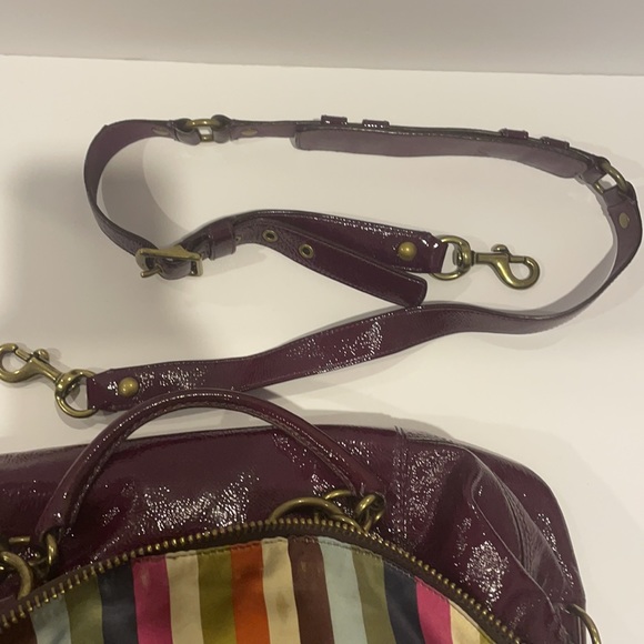 Coach Francine bag in purple patent leather - Picture 16 of 16